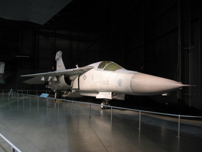 General_Dynamics_EF-111A_Raven.jpg