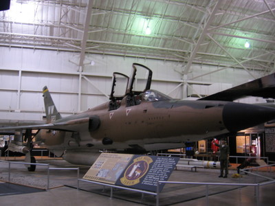 Republic_F-105G_Thunderchief.jpg