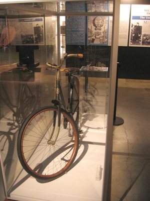 Wright_Bicycle.JPG