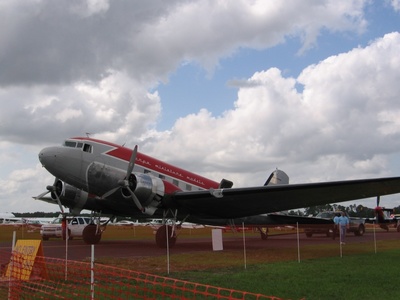 Herpa-DC3.JPG